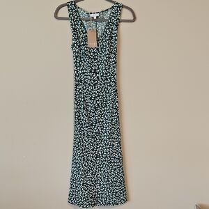 RIHOAS Green and White Floral Midi Dress